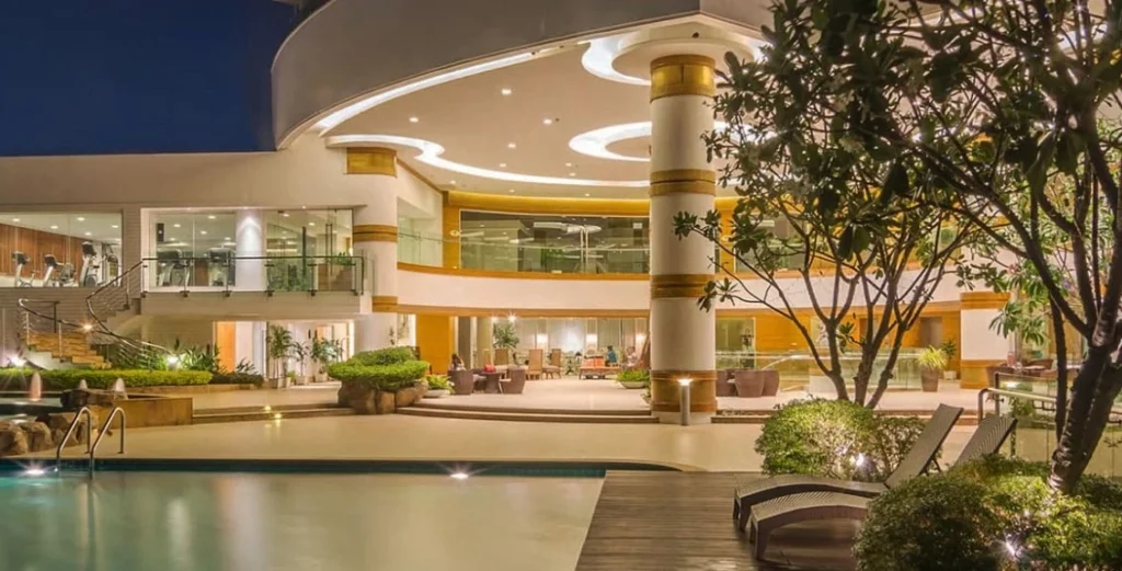 Navraj KingsTown